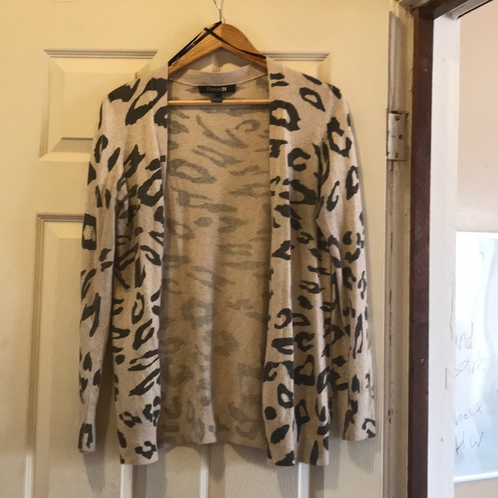 Forever 21 cheetah print cardigan